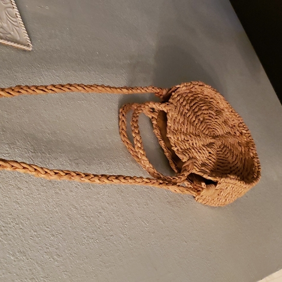 Straw Wicker Crossbody Bag - Picture 2 of 5